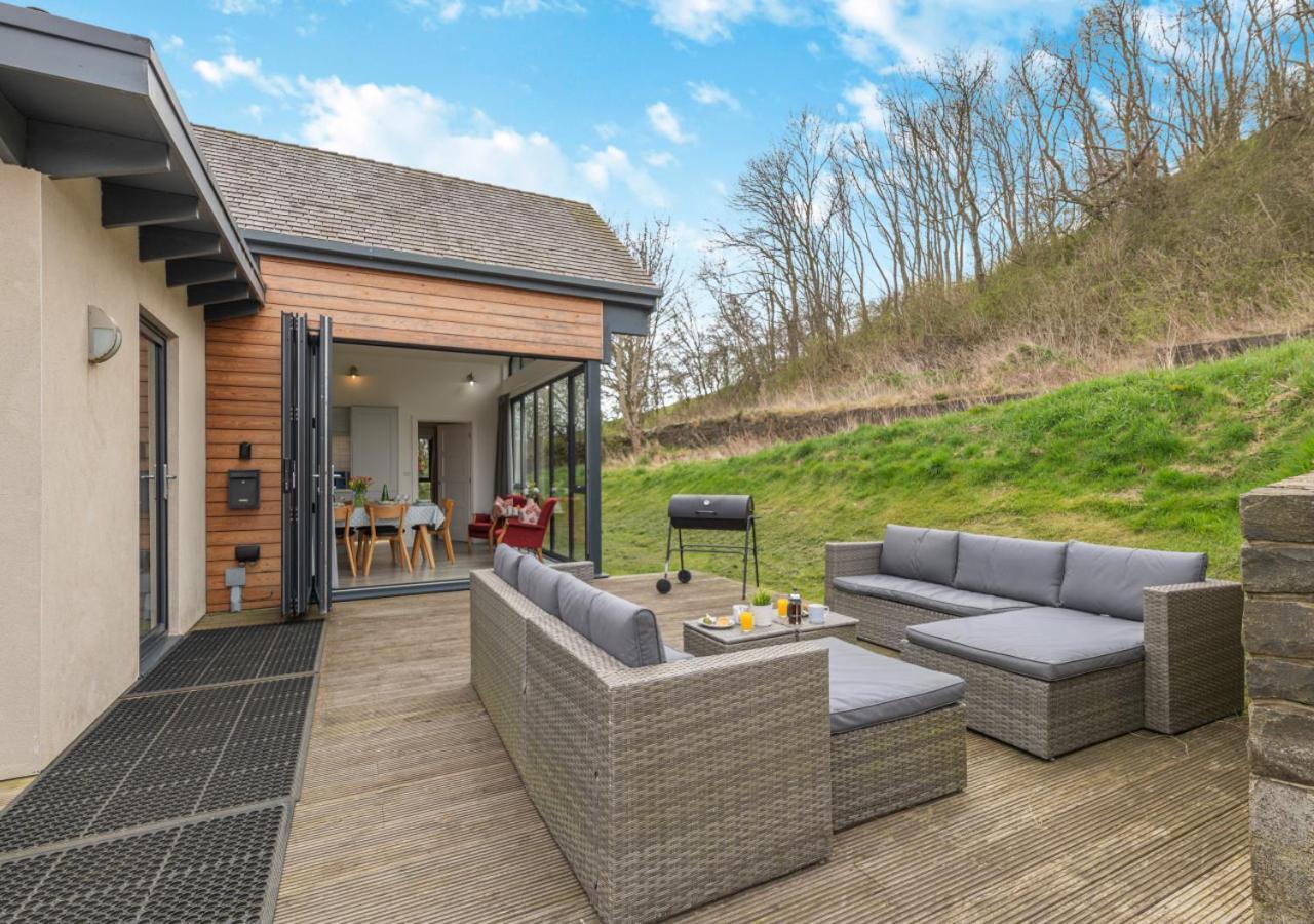 Wild Chive Lodge Bamburgh Exterior photo